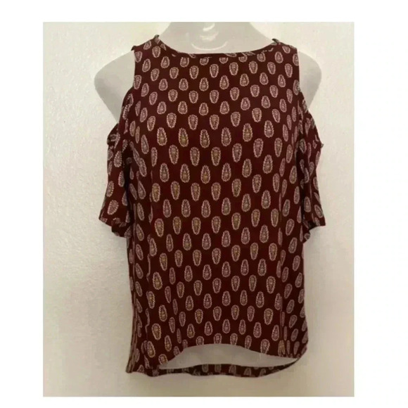 💥Tea n Rose Burgundy Paisley Top M - Picture 1 of 5